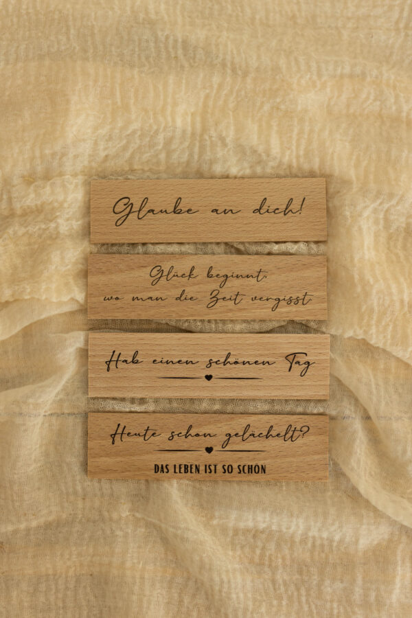 Holzmagnet mit Überraschungsspruch