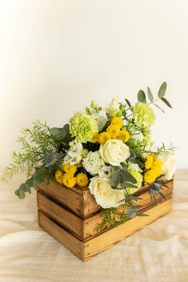 Blumenstrauß / weiß, grün und gelb